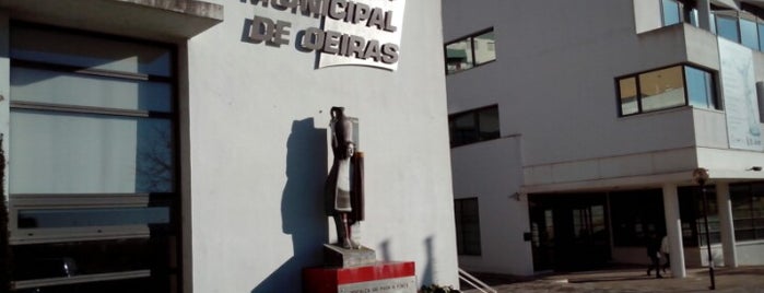 Biblioteca Municipal de Oeiras is one of TOP Oeiras.