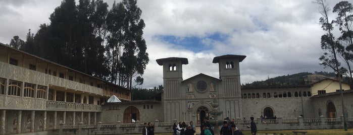 Santuario De La Virgen Del Rosario De Polloc is one of Cajamarca.
