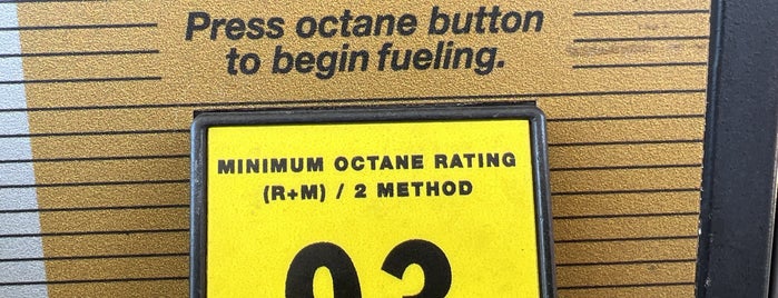 QuikTrip is one of gasolina.