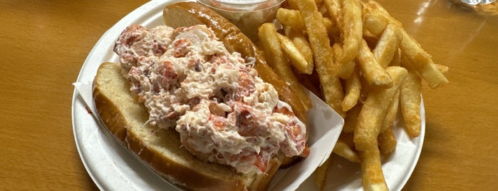 Lobster Claw Seafoods is one of Boston.