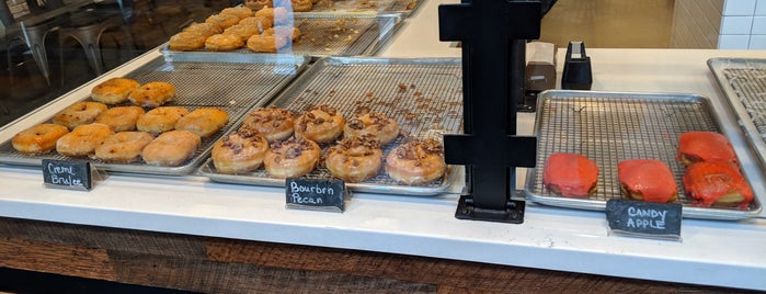 The 15 Best Southern And Soul Food Restaurants In Los Angeles Astro Doughnuts And Fried En Is One Of The 15 Best Southern Soul Food Restaurants
