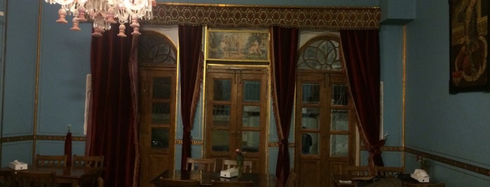 Firouz Sherbat House | شربت‌خانه فیروز is one of four top.