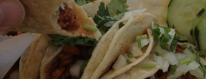 Los Potosinos is one of Tacos OH!.