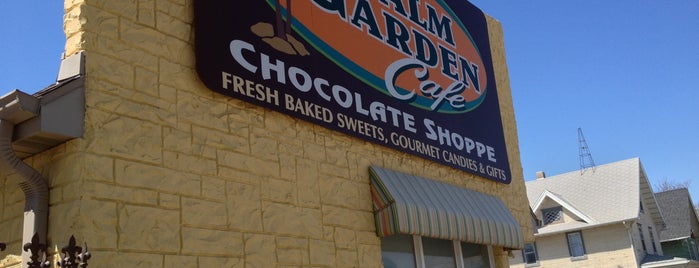 Palm Garden Cafe & Chocolate is one of Top 10 restaurants in Aberdeen.