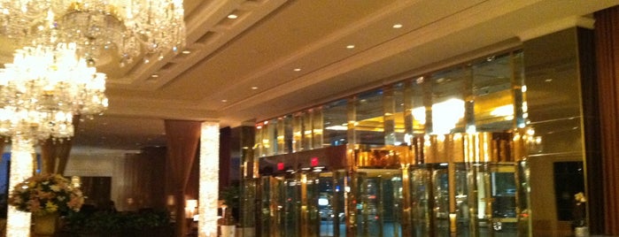 Trump International Hotel Las Vegas is one of Leonidさんのお気に入りスポット.