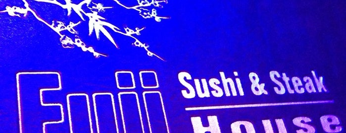 FuJi Sushi & Steak House is one of Lugares favoritos de Nash.