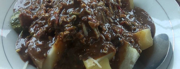 Rujak Cingur Tanggul Angin is one of Food.