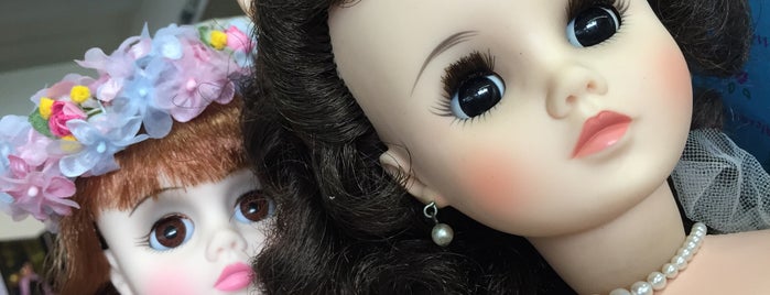 All about dolls and crafts