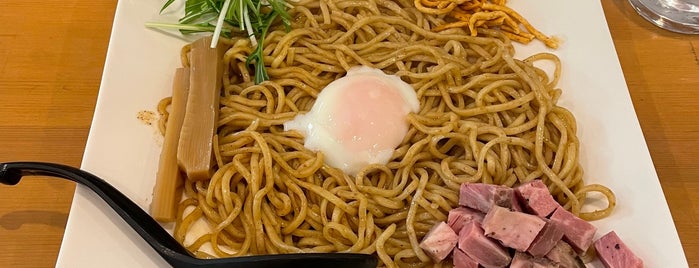 麺人 ばろむ庵 is one of 美味しい.