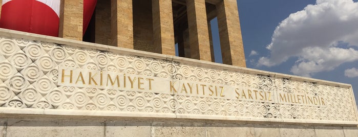 Anıtkabir is one of Orte, die ♏️UTLU gefallen.