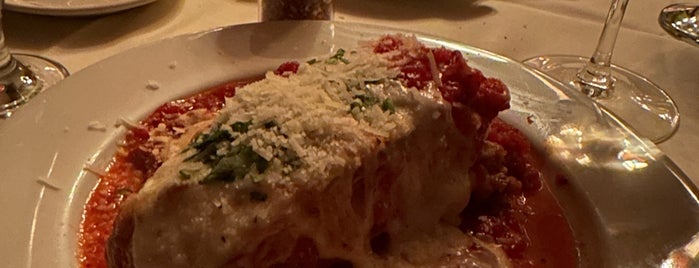 Nino's Italian Restaurant is one of Dining Tips at Restaurant.com Atlanta Restaurants.