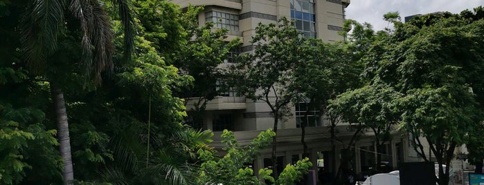 Chamchuri 5 Building is one of Chulalongkorn University (CU).