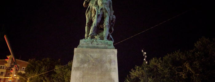 Lewis & Clark Memorial Statue is one of Save me Lord Charlottesville.