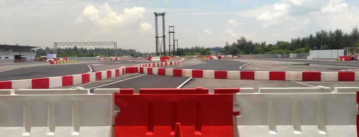 Changi Karting Circuit is one of OUTDOOR.