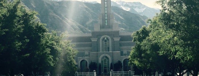 Mount Timpanogos Utah Temple is one of Utah LDS (Mormon) Temples.