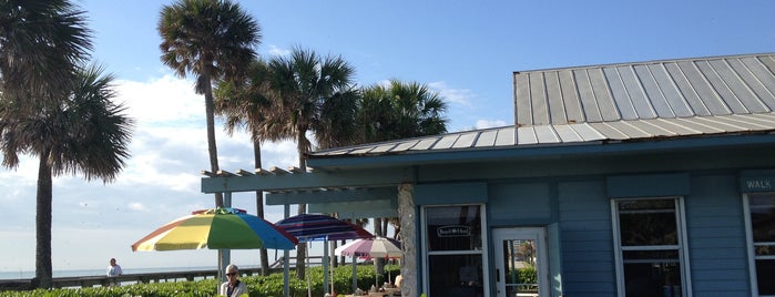 Seaside Grill is one of Tempat yang Disukai Doug.
