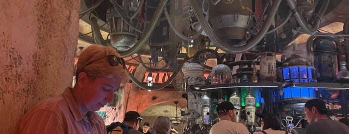 Oga's Cantina is one of Orte, die Andy gefallen.