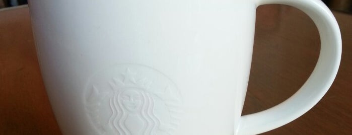 Starbucks is one of Minasさんのお気に入りスポット.