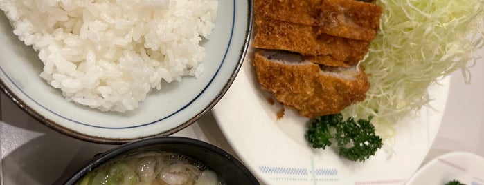 Tonkatsu Tatsumi-tei is one of 荻窪 Ogikubo.