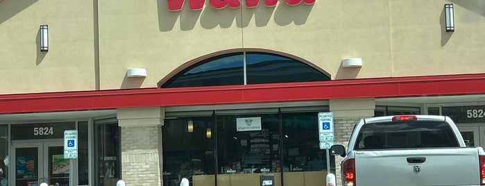 Wawa is one of Wawas.