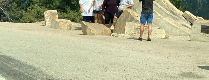 Estes Park Sign is one of สถานที่ที่ Roberto ถูกใจ.