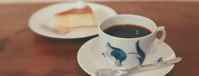 Otsu Coffee is one of 珈琲の名店12選＋α（東京）.
