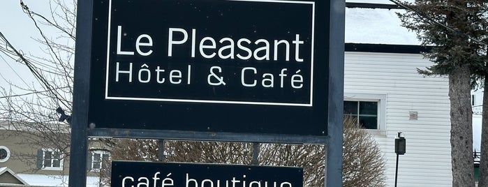 Le Pleasant Hôtel & Café is one of Cantons De L'est.