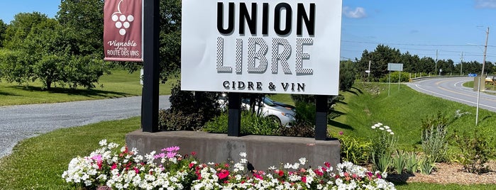 Union Libre - Cidre & Vin is one of Québécois cuisine.