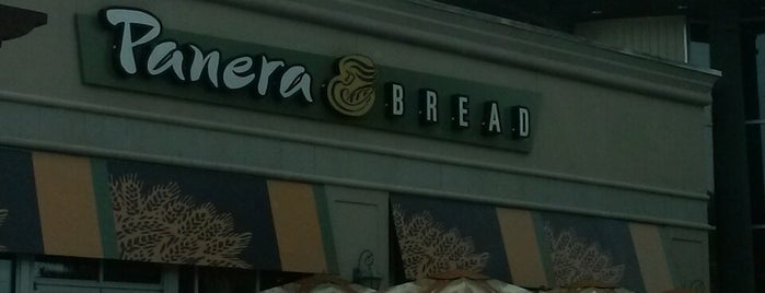 Panera Bread is one of Lugares favoritos de Sara Grace.