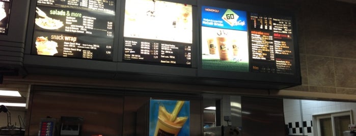 McDonald's is one of Lieux qui ont plu à Matthew.