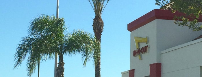 In-N-Out Burger is one of Favorite food places.