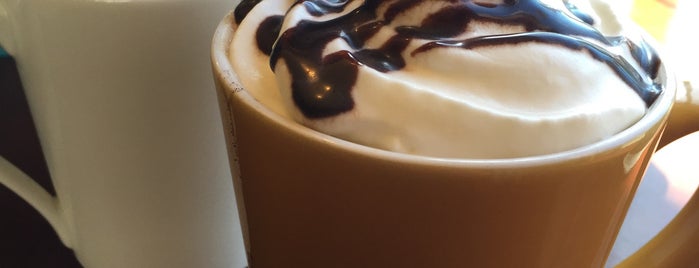 Casa Cappuccino is one of Thirstyさんのお気に入りスポット.