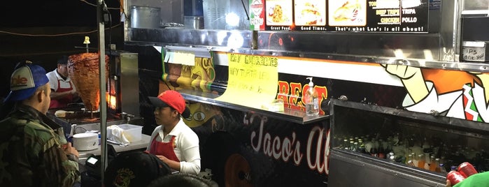 Leo's Taco Truck is one of Tempat yang Disukai Thirsty.