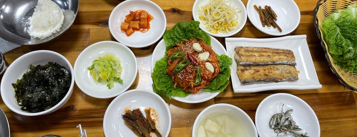 삼학집 is one of 맛집.