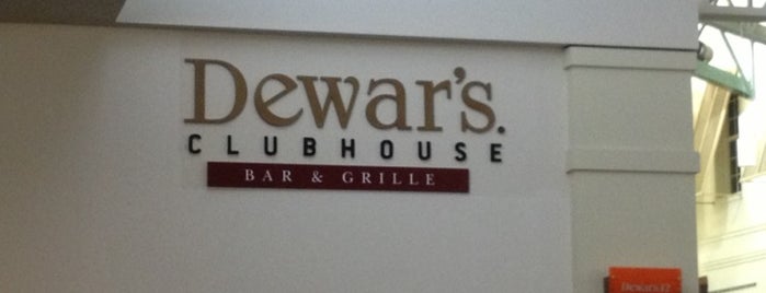 Dewar's Clubhouse is one of Tempat yang Disukai Beth.