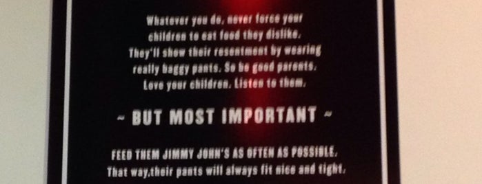 Jimmy John's is one of Posti che sono piaciuti a Angie.