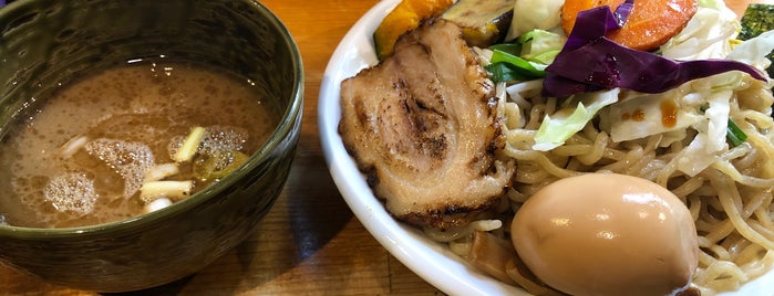 麺屋 土竜 is one of ラーメン馬鹿.