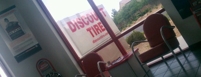 Discount Tire® Store is one of Orte, die James gefallen.