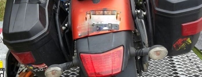 Taman Tasik Shah Alam is one of Federal Highway Motorbike Towing.