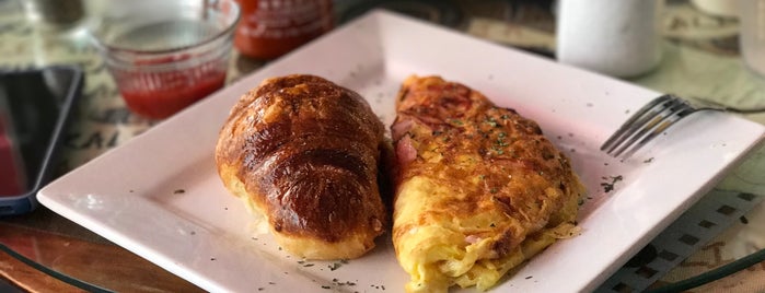 Sedici Cafe & Grill is one of The 15 Best Places for Scrambled Eggs in Miami.