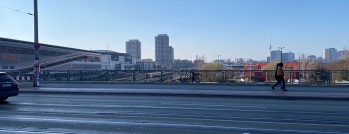 Warschauer Brücke is one of Berlin entdecken ☕.