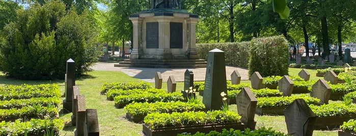 Sowjetischer Ehrenfriedhof is one of Best of Potsdam.