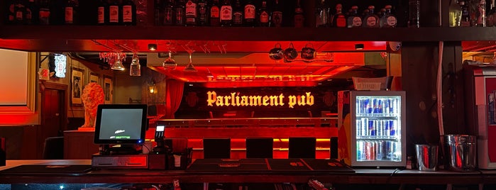 Parliament Pub is one of Omaha.