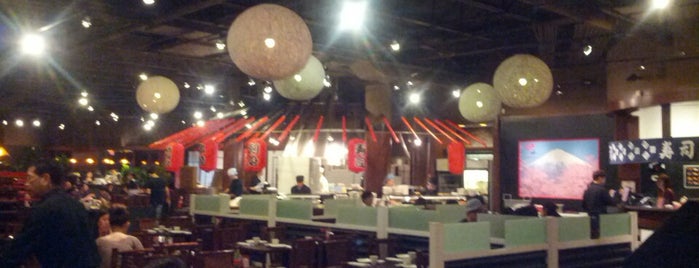 Yamamoto Japanese Cuisine 山本盛世 is one of Posti che sono piaciuti a Ani.