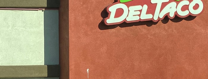 Del Taco is one of NELSON'un Beğendiği Mekanlar.