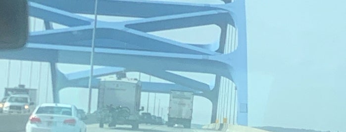 I-43 Leo Frigo Bridge is one of Maria'nın Beğendiği Mekanlar.