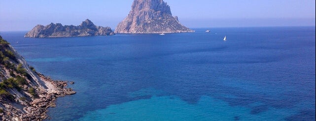 Cala d'Hort is one of Islas Baleares: Ibiza y Formentera.
