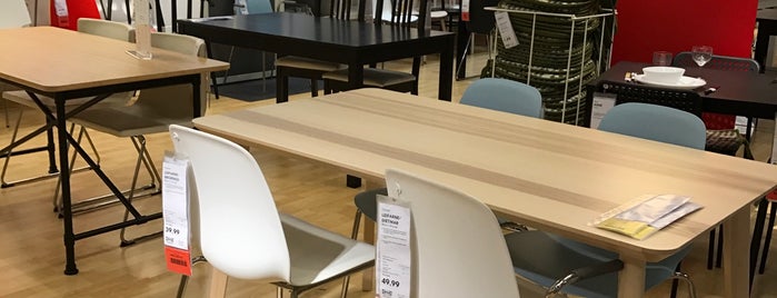 IKEA is one of David : понравившиеся места.