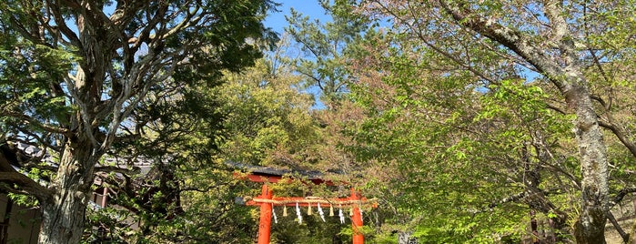 Ujigami Shrine is one of Kyoto sights.
