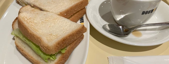 Doutor Coffee Shop is one of Cafe.